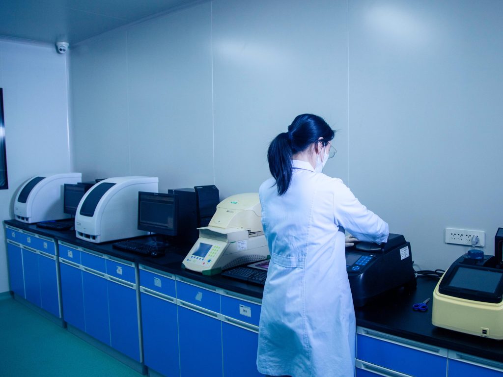 PCR equipment in bird DNA Test lab